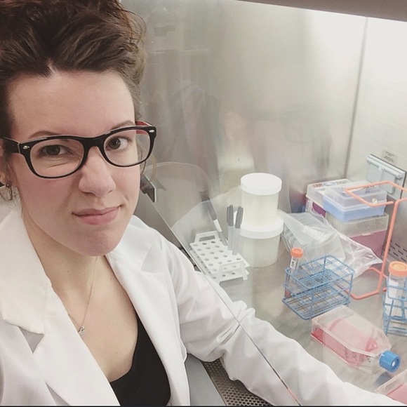 Welcome to my closet!! - Picture 3 of 7